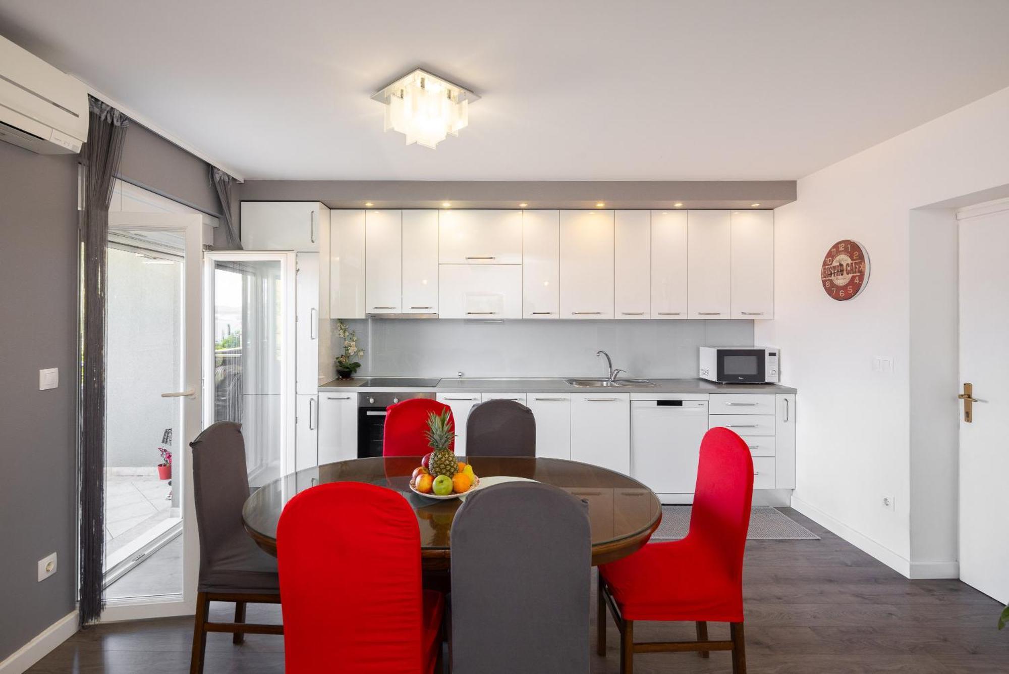Apartments Ivan Omis Luaran gambar